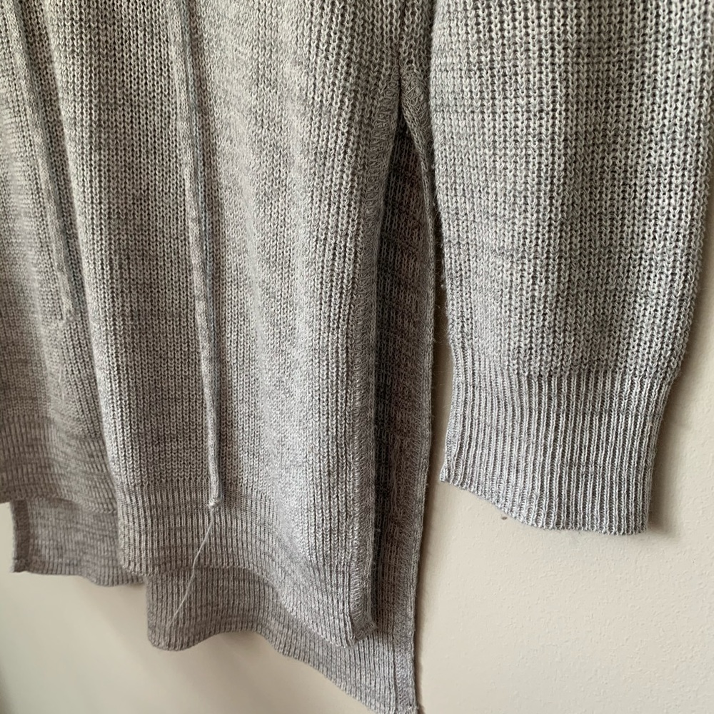 Side split sweater - Picture 2 of 3
